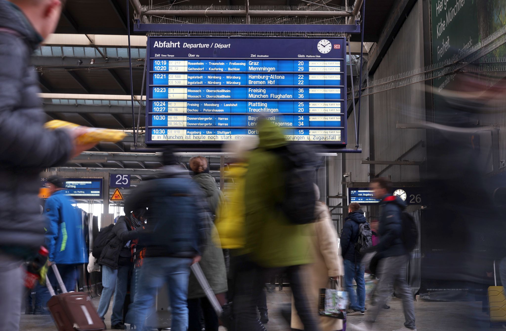 Fernzüge im Februar so unpünktlich wie im Vorjahr