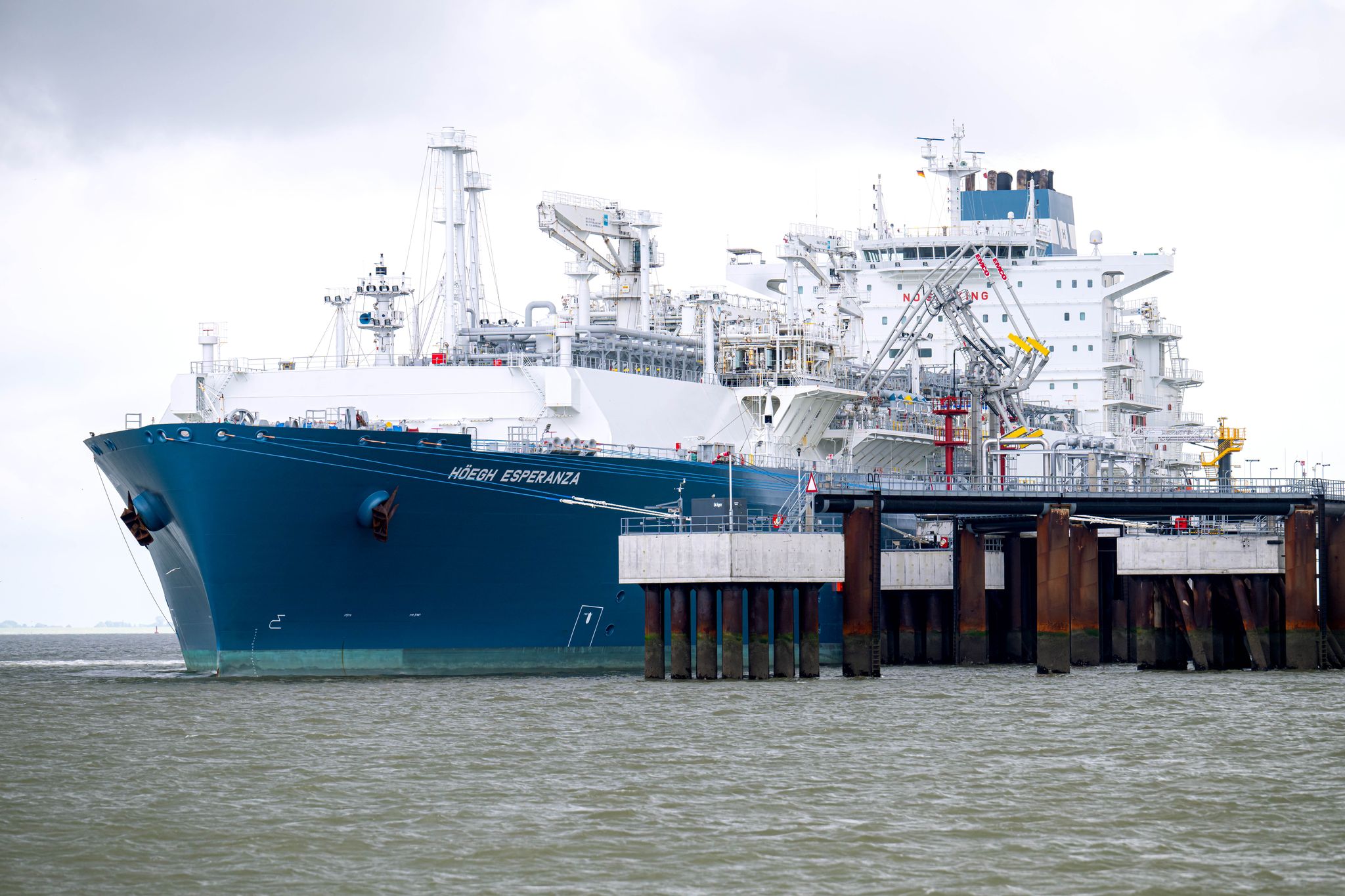 Deutschland darf Milliarden in LNG-Terminals stecken