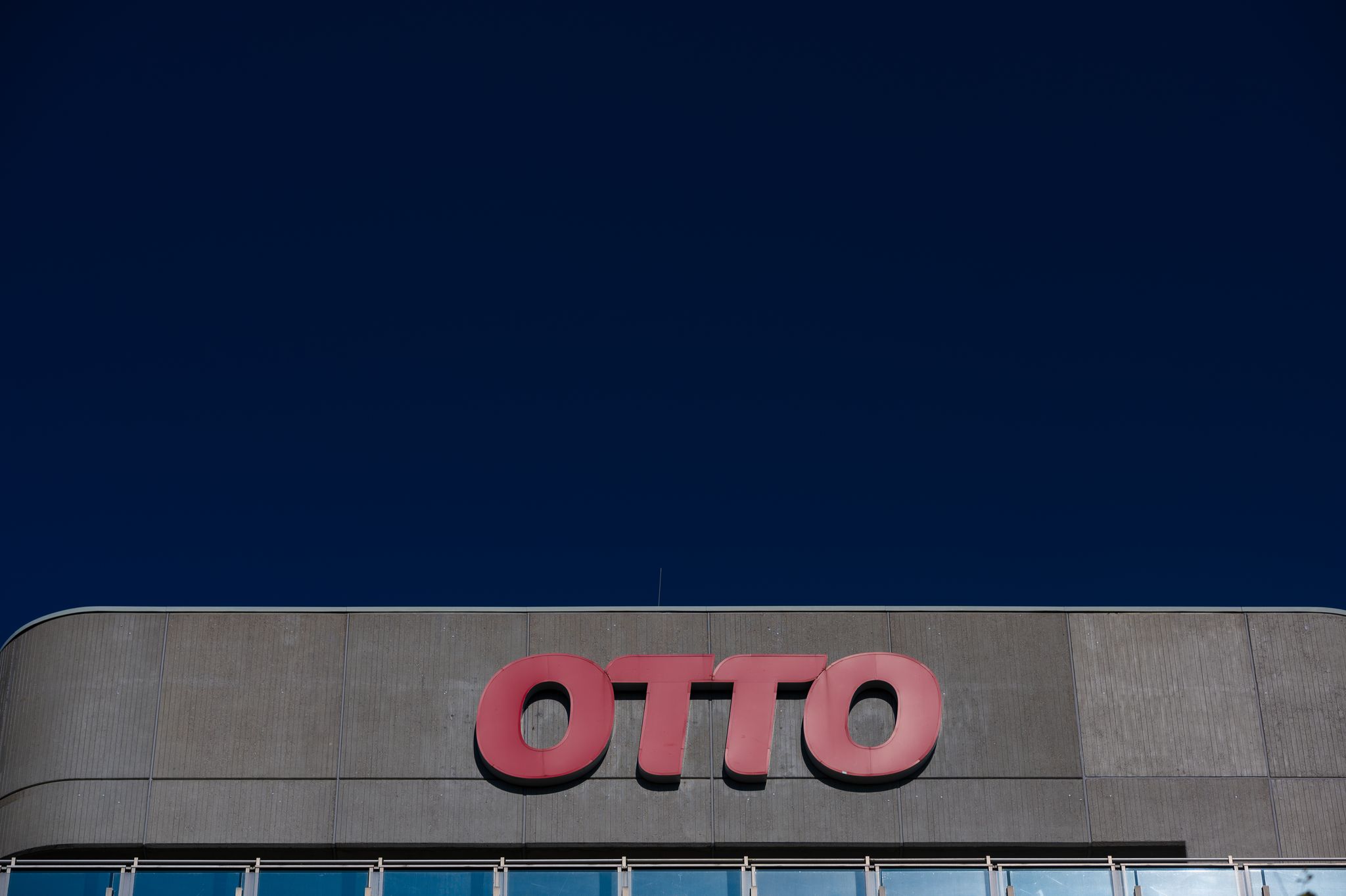 Otto entlässt rund 480 Callcenter-Mitarbeiter