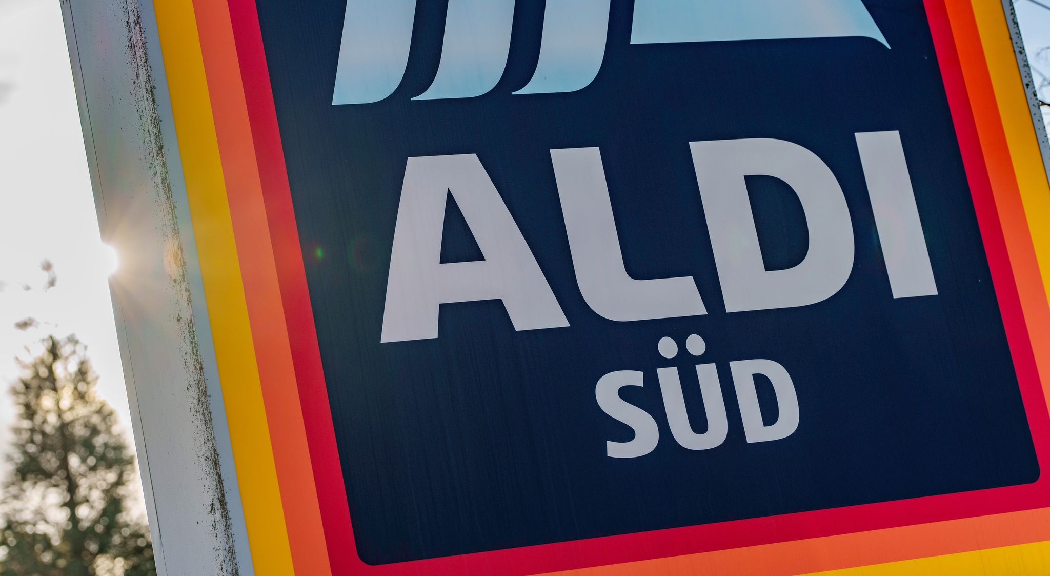 Aldi Süd: keine Wurst aus unterster Haltungsform mehr