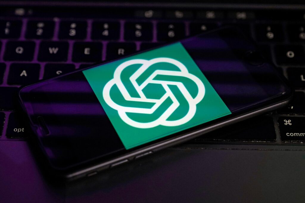 Openai Hack Nach Hacks: OpenAI will Spitzen-KI ohne Internet trainieren