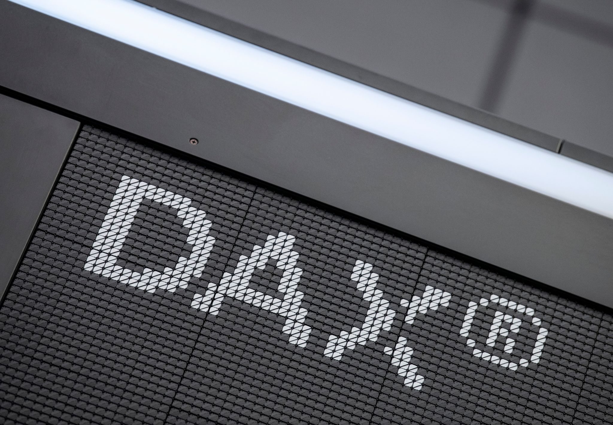 Dax startet mit Gewinnen in den Juli