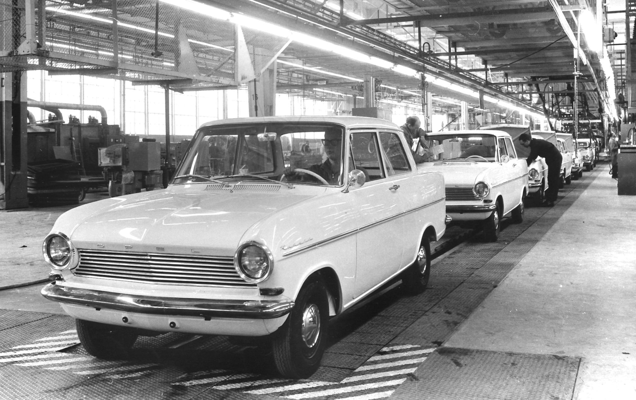 Übernahmen und Fusionen: Opel baut seit 125 Jahren Fahrzeuge