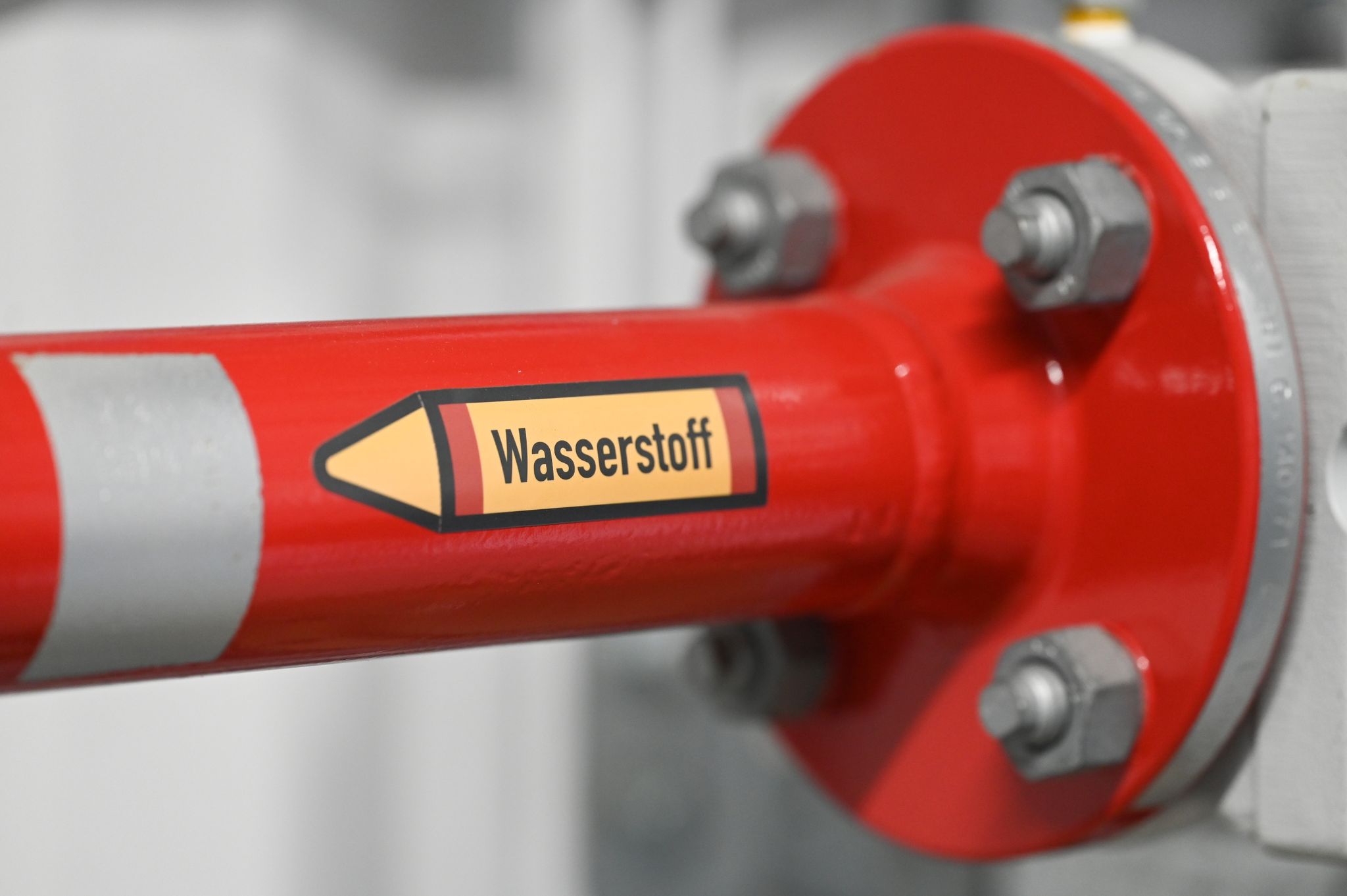 EU genehmigt drei Milliarden für deutsches Wasserstoffnetz